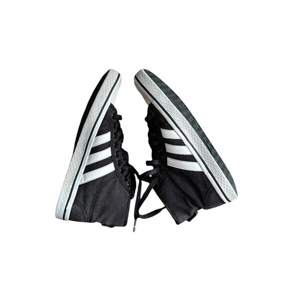 Adidas High-Top Skate Shoes - Classic Black & White - Picture 5 of 9